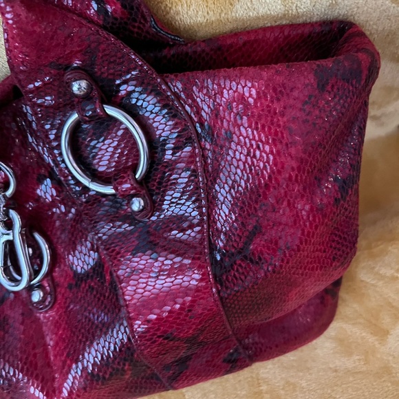 Red Handbag - Picture 7 of 7